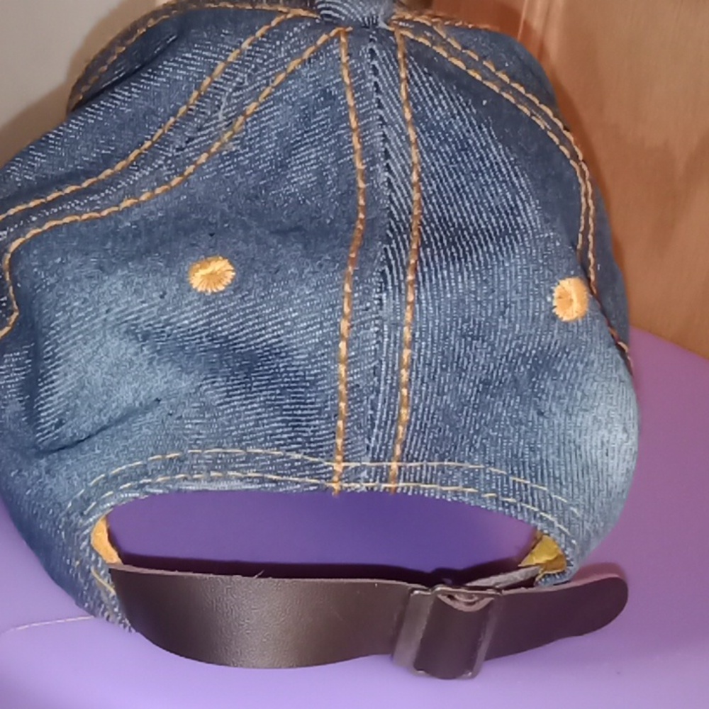 Pretty cap 🧢😍 - Picture 6 of 7